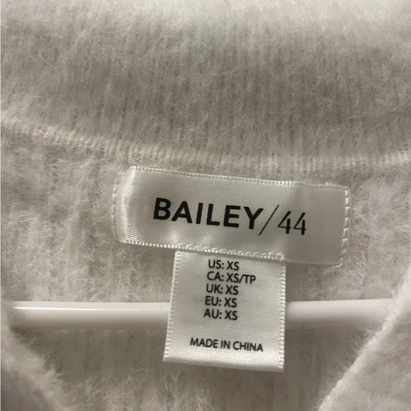 Bailey 44 Soft White Knit Top - Picture 2 of 3